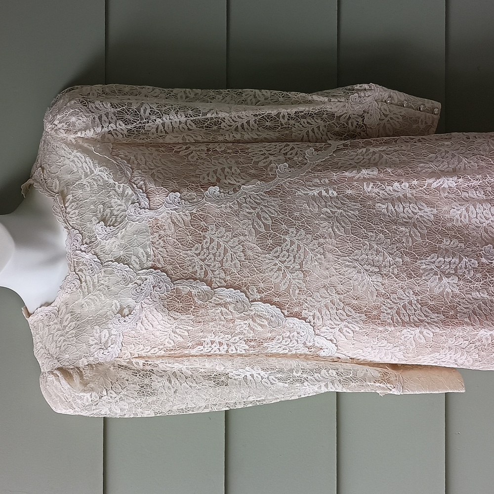 Vintage Women's Ivory Lace Wedding Dress Sz 7/8